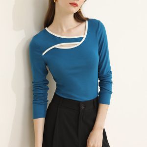 ‌Asymmetrical Contrast Piping Top