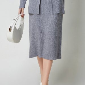 Ribbed Midi Skirt with Back Slit