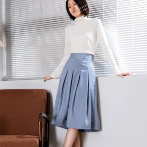 Modern Elegance Pleated Culottes with Side Pockets