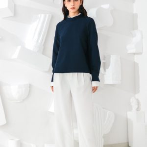 Contrast Collar Tie-Back Top