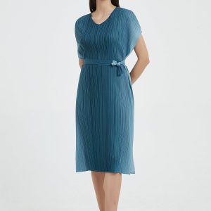 Ombré Pleated Midi Dress